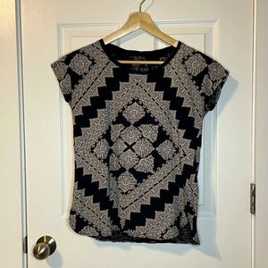 Lucky Brand black & white tee sz S